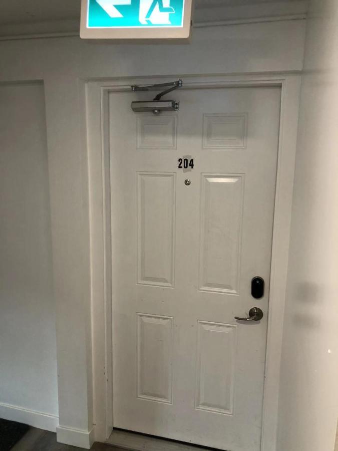 Unit #204 Cozy Mountain View 2Br In Canmore Downtown Exterior foto
